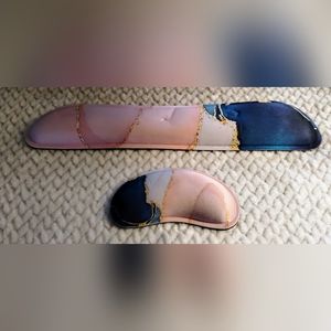 Keyboard wrist rest and mouse wrist rest